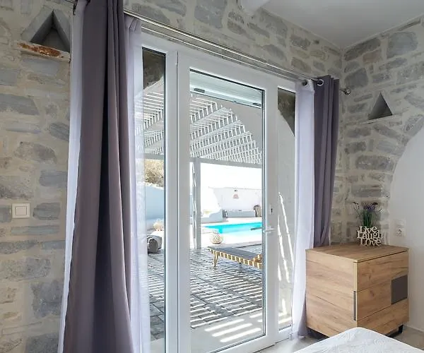 Nereids * Πάρος