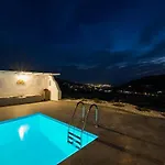 Nereids فيلة باروس