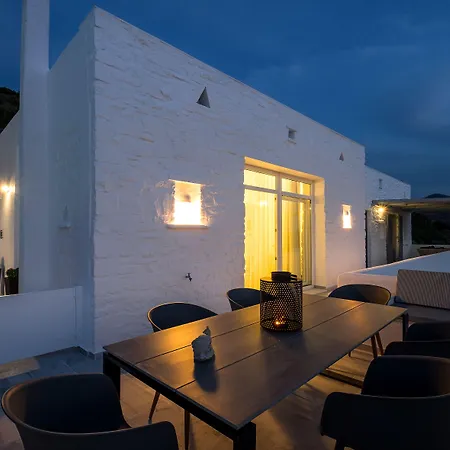 Nereids Villa *