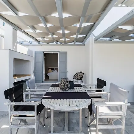 Paros Nereids Villa *