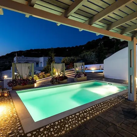 Paros Nereids