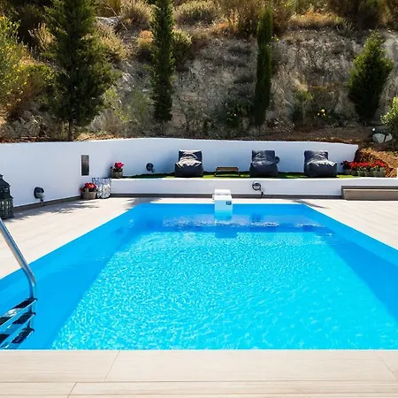 Paros Nereids Paro